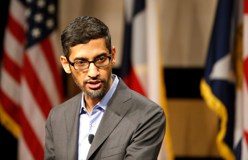 Google行政總裁Sundar Pichai暗示該公司可能會裁員。圖為2019年10月3日，Pichai在德薩斯州達拉斯舉行的一次活動中發言。（Ron Jenkins/Getty Images）