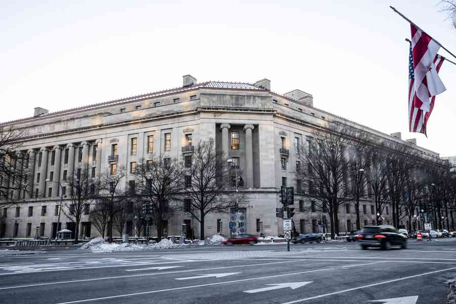  參與詐騙老年人 旅居洛杉磯中國公民獲刑8年