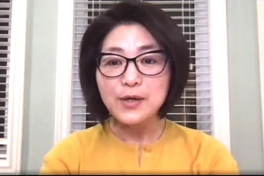 電影《假孔子之名》的導演多麗絲·劉（Doris Liu）（影片截圖）
