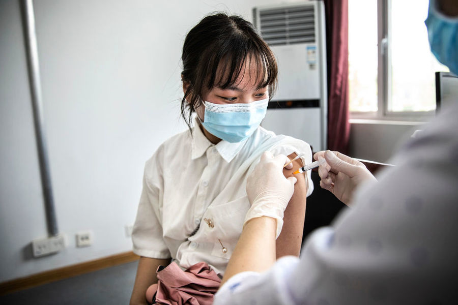 CNN吹捧中國接種率 被批成「中國新聞網」