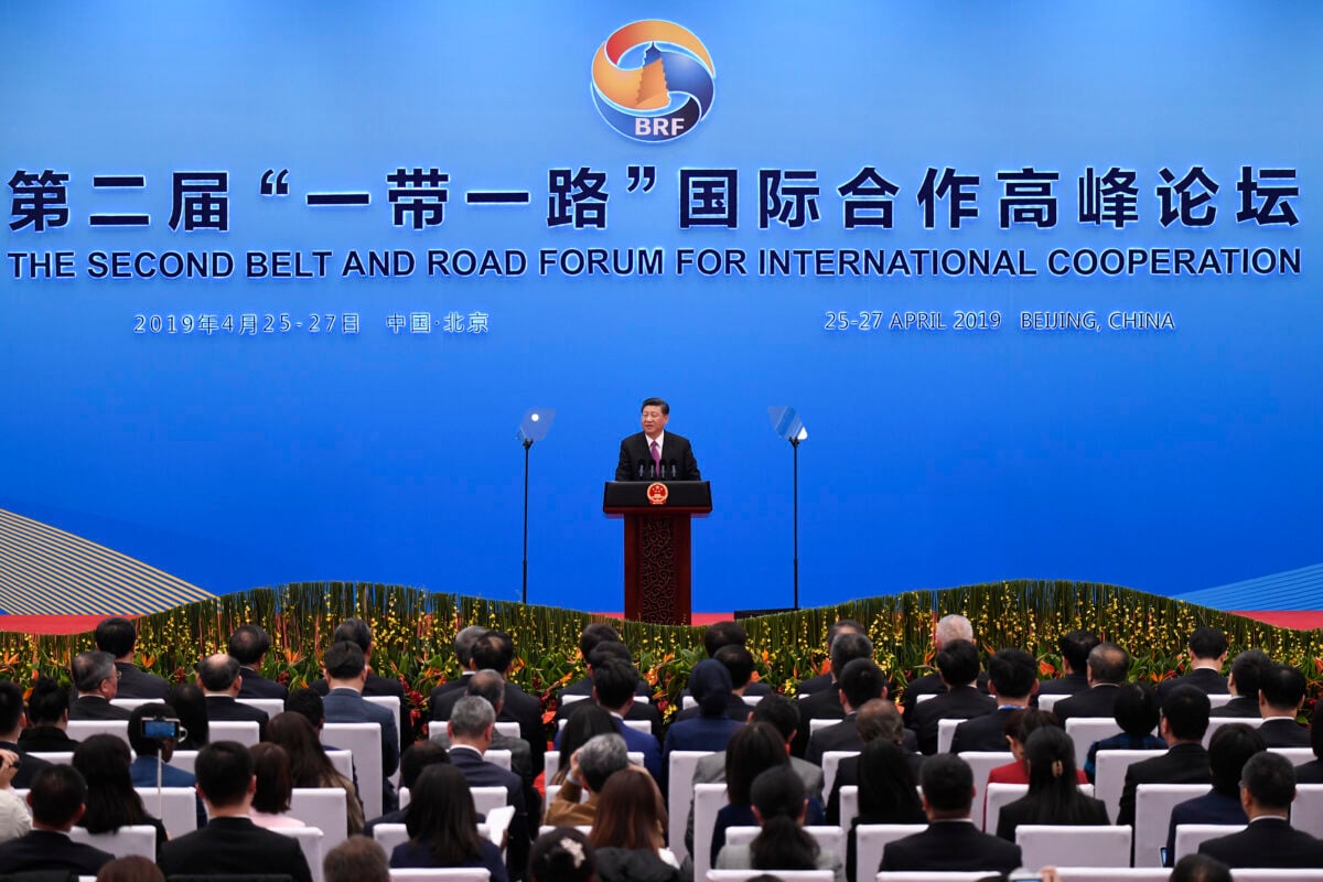 2019年4月27日，在「一帶一路」論壇結束後，中國領導人習近平在北京國家會議中心的新聞發布會上發表講話。（Wang Zhao/Getty Images）