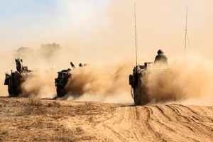以巴衝突｜派遣步兵坦克 以色列對加沙展開首次地面行動