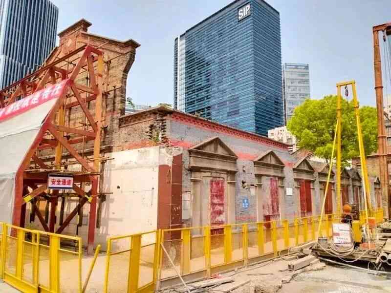 上海作家回國見聞：非正常社會 商業蕭條