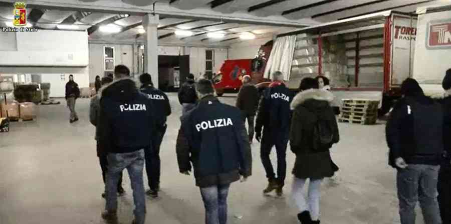 意大利打擊中國黑幫 13人落網 涉多項重罪