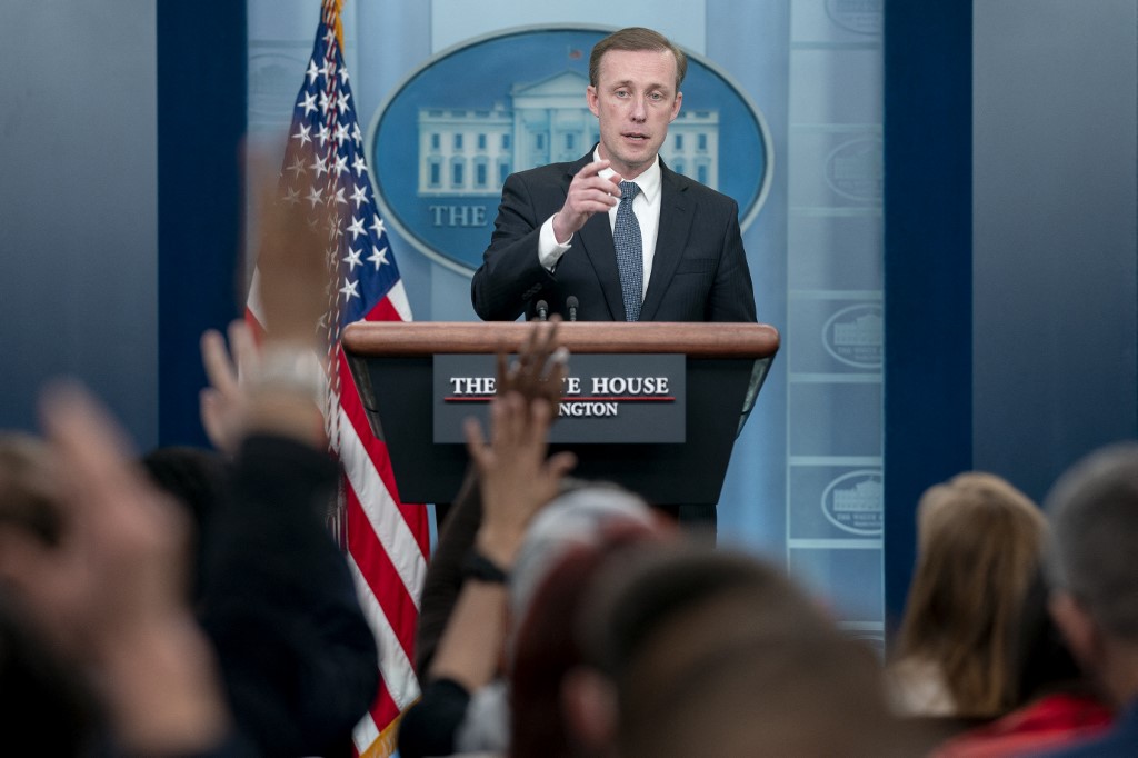 2022年5月18日，美國國家安全顧問傑克‧沙利文在白宮舉行的每日新聞發布會上發言。（Photo by Stefani Reynolds / AFP）