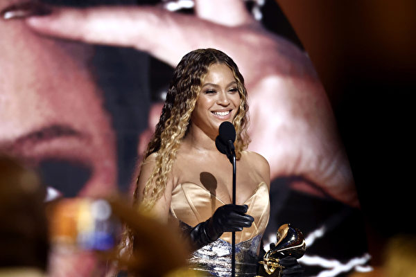 第65屆格林美獎（台譯：葛萊美）在美國洛杉磯舉行頒獎典禮，最終由Beyoncé抱回大獎。（Emma McIntyre/Getty Images for The Recording Academy）