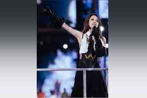 蕭亞軒隔14年重返跨年 高喊「演唱會見」成焦點