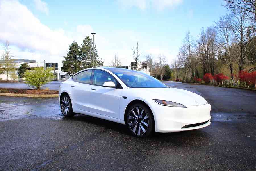 Tesla推出平價版Model Y SUV與Model 3