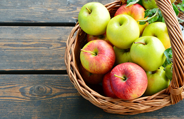 吃蘋果多的人患血栓性中風的風險較低。（Shutterstock）