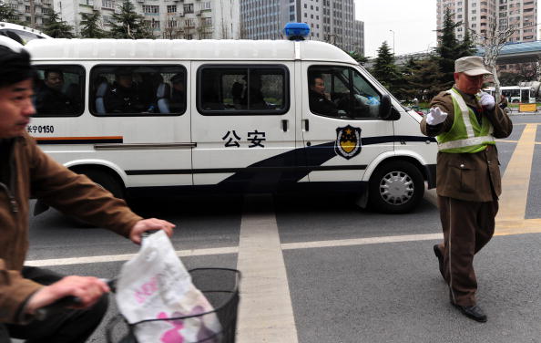上海公安數據庫洩密 貼一條標語重判五年