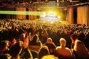 神韻法國波爾多連六場爆滿 市長:世界的希望