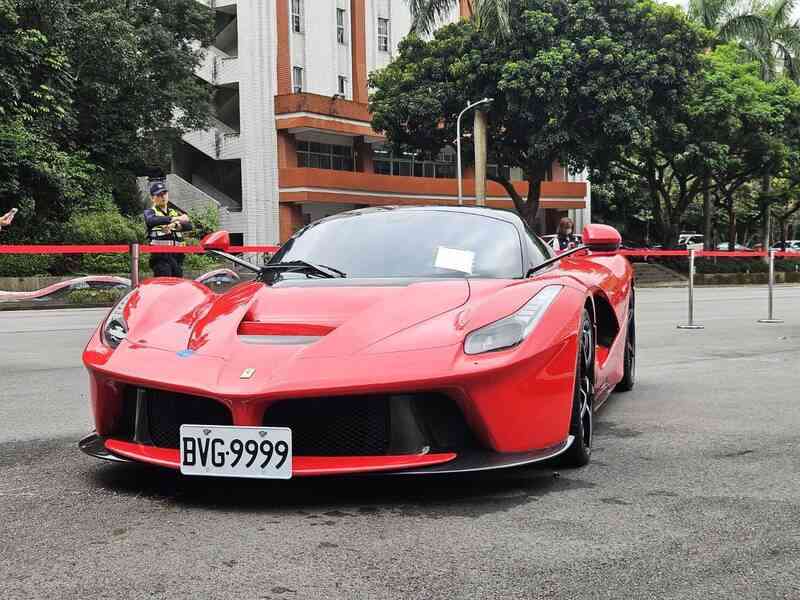 深圳維權博客幫討法拉利購車訂金遭毆打