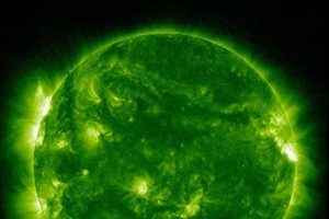 NASA望遠鏡捕捉到最大太陽耀斑活動