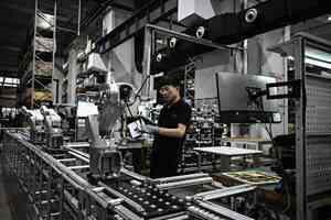 中國十月工業企業利潤環比大跌27.1%