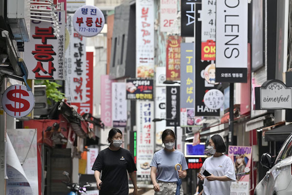 中國太太再打人 比利時大使被要求立刻回國