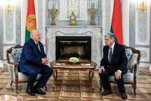 美放鬆制裁後 白羅斯釋放諾獎得主等逾百人