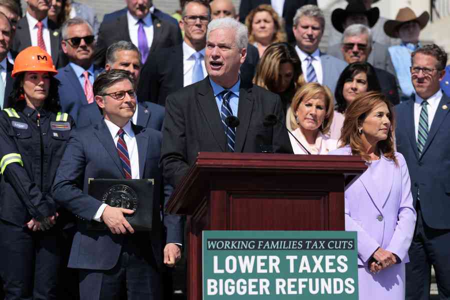 民主黨擬限制特朗普對伊朗戰爭權力 遭眾院否決