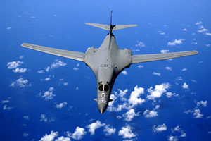 美國冷戰武器今派用場 B-1B轟炸機