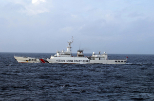 日本發佈防衛白皮書後 中共海警船再入其領海