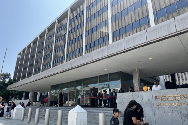 美移民局更新家庭移民政策指引 強化審核