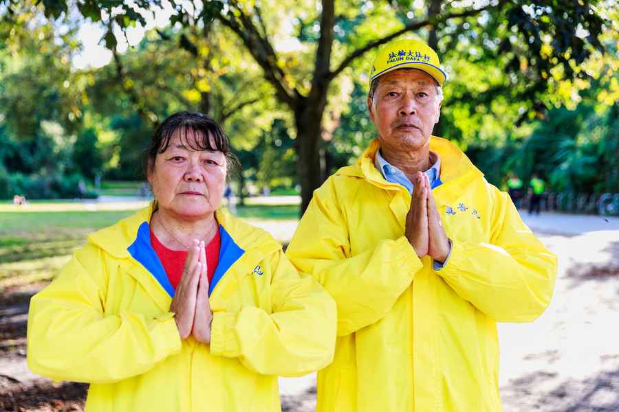 中秋月圓家不圓 德國華人夫婦感懷憶獨子