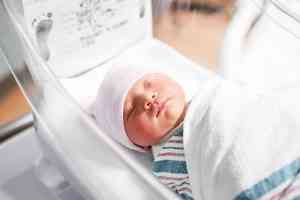 南加21代孕童案 代孕女揭華裔夫婦可疑行為