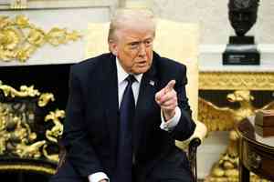 特朗普:為霍爾木茲海峽油輪提供低費保險