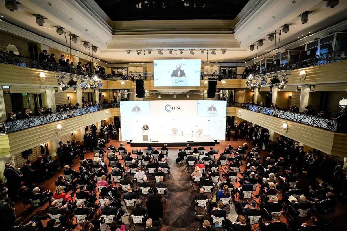 2022年2月18日，慕尼黑安全會議開幕，2022年的會議恢復了面對面交流。（慕尼黑安全會議官網）