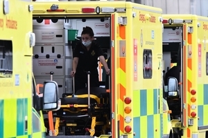 30人中有1人染疫 倫敦進入重大事故狀態