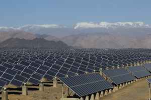 五家中國太陽能公司涉逃稅 美對其祭關稅