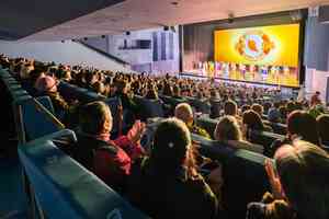 「能夠改變社會的演出」 神韻台北再爆滿