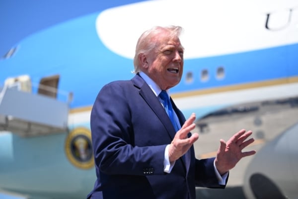 特朗普稱美國需在AI和加密幣領域打敗中共