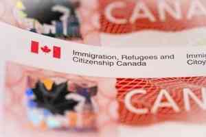 民調：加拿大收緊移民政策 獲多數新移民支持