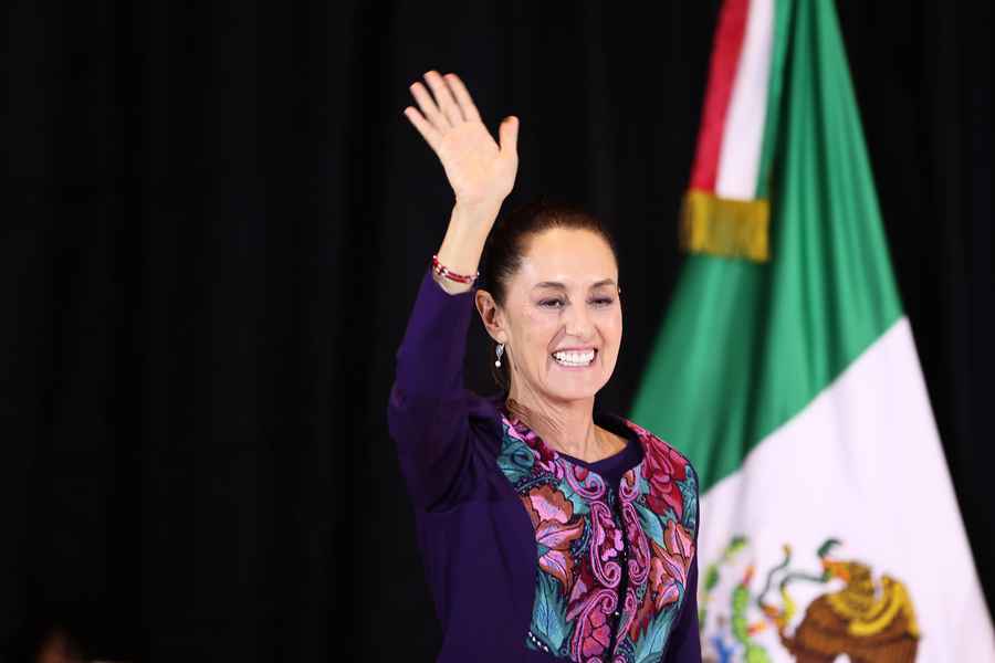 辛鮑姆宣布獲勝 成為墨西哥首位女總統（更新）