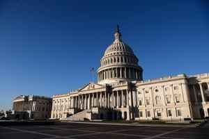 兩黨參議員推法案 要求追蹤美國在華投資
