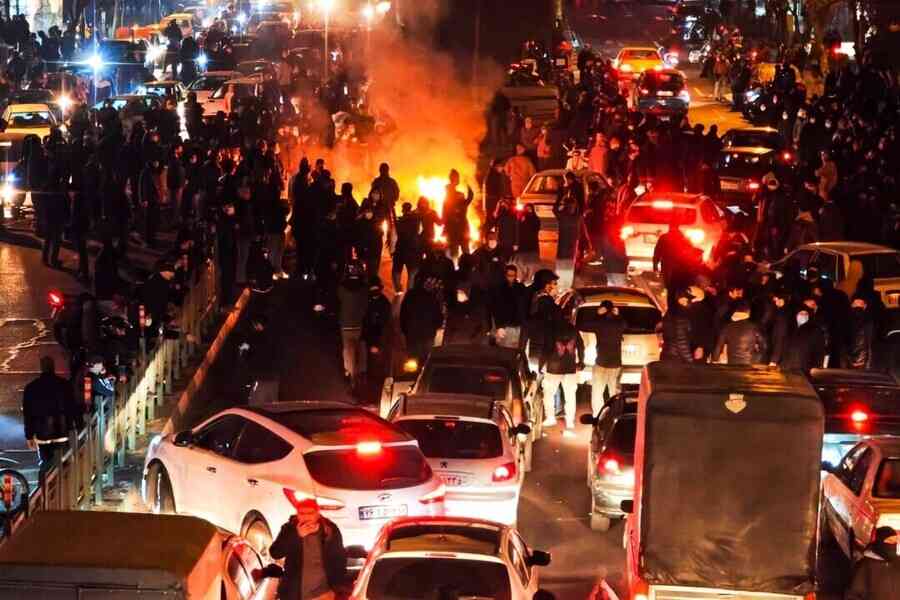 【名家專欄】伊朗起義將影響中共權力交接