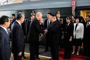 金正恩帶女兒訪華 北韓繼承人再成焦點