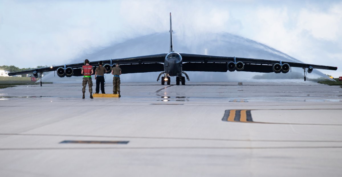 4月19日，B-52H轟炸機再次動態部署至美軍關島安德森空軍基地。（美國印太司令部推特）