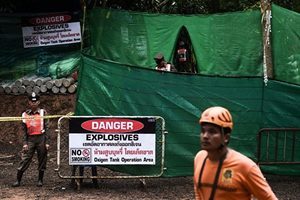 【更新】泰國洞穴救援 至少四人被救出
