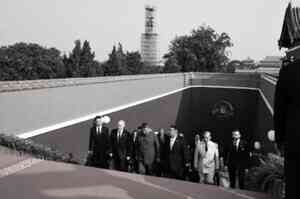 楊威：2025年中共外交九大敗筆（下）