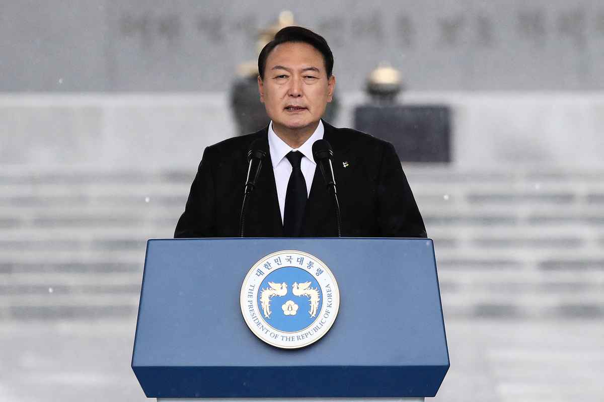 2022年6月6日，南韓總統尹錫悅在首爾國家公墓舉行的南韓陣亡將士紀念日儀式上發表演說。（CHUNG SUNG-Jun/POOL/AFP via Getty Images）