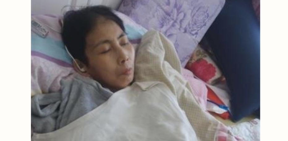 黑龍江省樺南縣法輪功學員常秀華在迫害中離世。圖為她躺在病榻上。（明慧網）