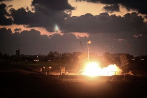 以色列「鐵穹」防空系統成功攔截伊朗導彈