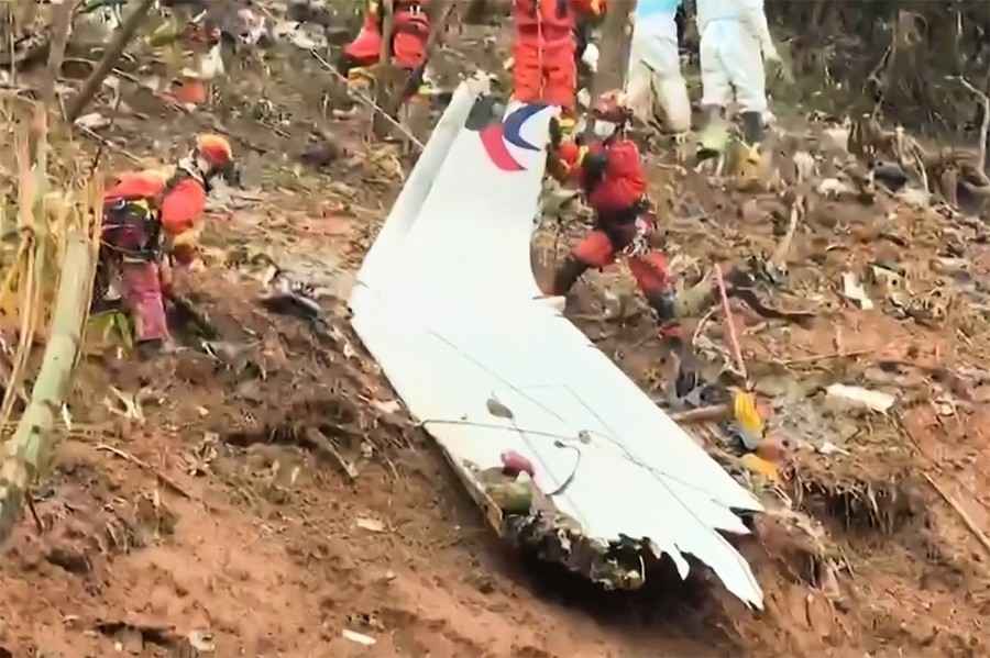 東航空難｜官媒稱找到東航墜毀客機第二個黑盒