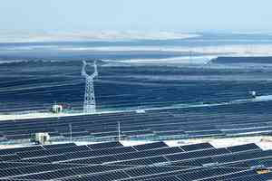 深渝列車單站停留近5小時 資訊不透明引爭議