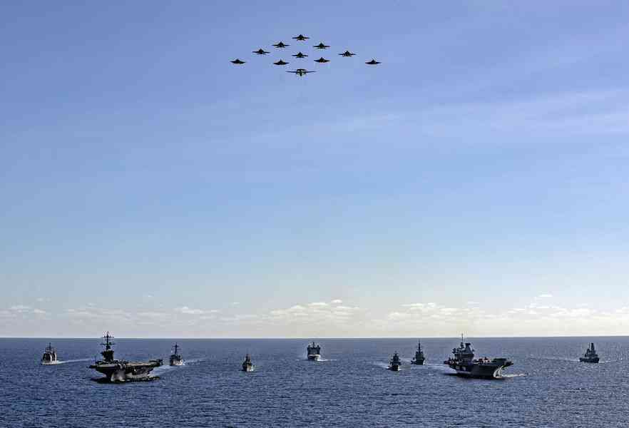 英國派軍艦穿越台海 維護聯合國海洋法公約