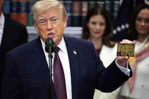 特朗普白宮曬金卡 9天出售額已達13億美元