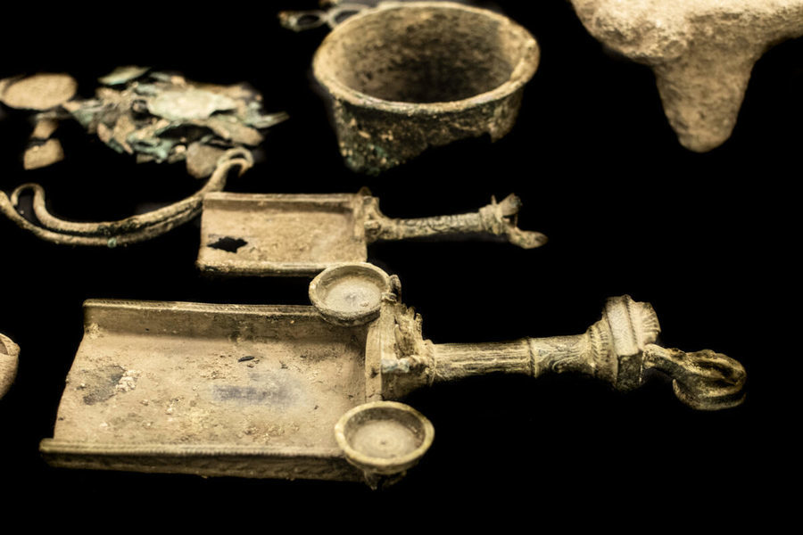 以色列警方查獲大批1900年前的稀有文物