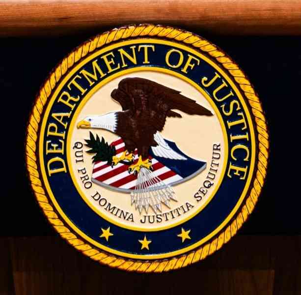 前美國國會僱員盜竊240部工作手機 被起訴