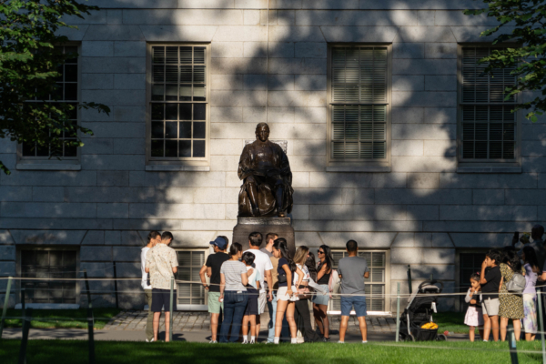 哈佛訪問學者被逮捕 曾在猶太教堂附近開槍